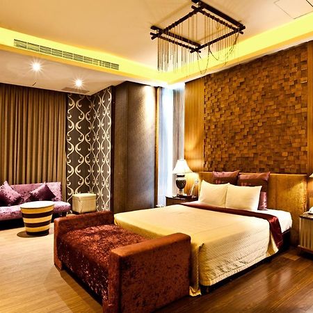 Gold Sand Motel Şulin Dış mekan fotoğraf