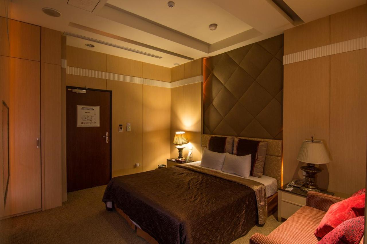 Gold Sand Motel Şulin Dış mekan fotoğraf